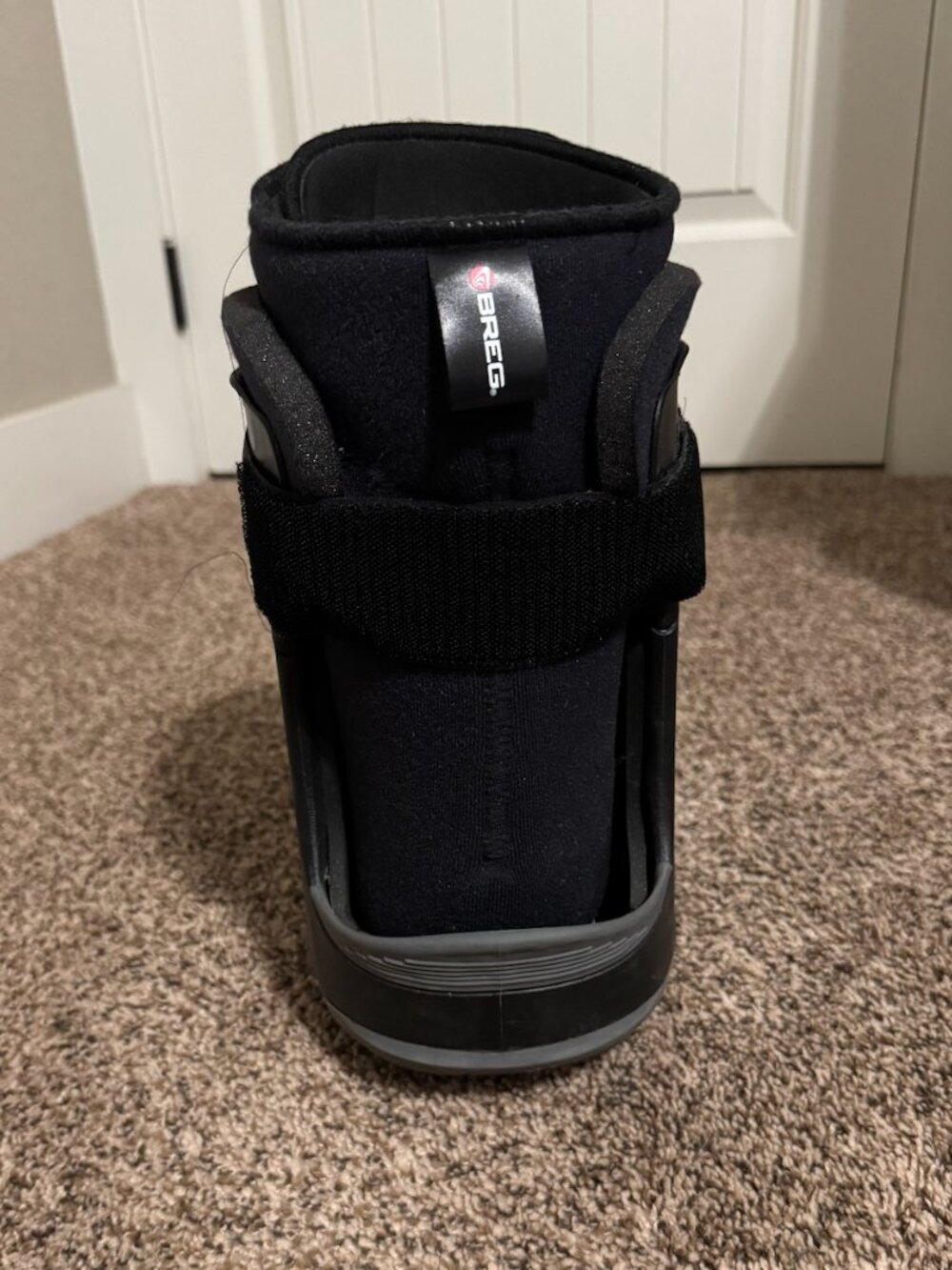 BREG Medical Boot - Picture 7 of 9